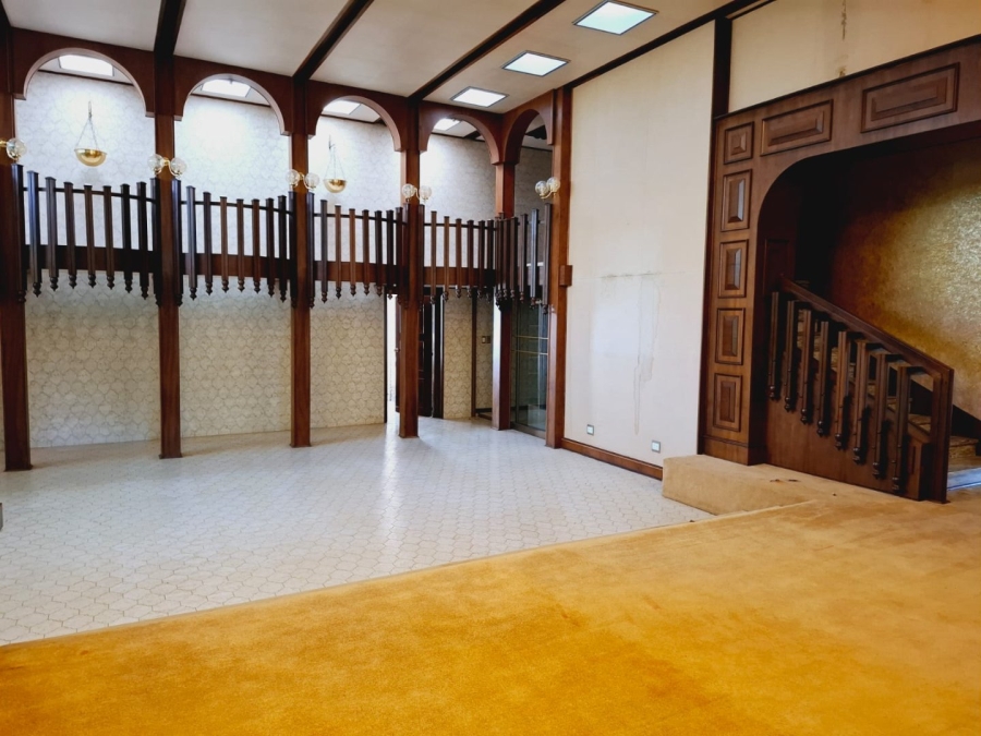 5 Bedroom Property for Sale in Dan Pienaar Free State